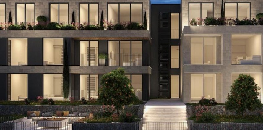 3 bedrooms Apartment in Kotor, Montenegro No. 104769