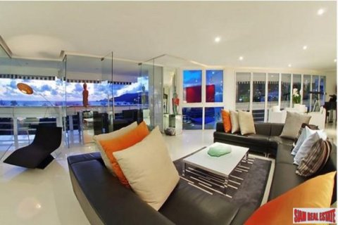 2 bedrooms Apartment in Patong, Thailand No. 95737 15