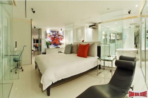 2 bedrooms Apartment in Patong, Thailand No. 95737 13