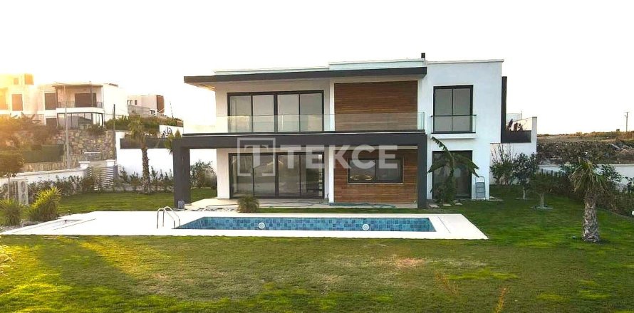 5 bedrooms Villa in Bodrum, Turkey No. 11951