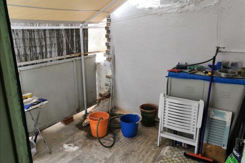 150m² Building in Piraeus, Greece No. 57851 11