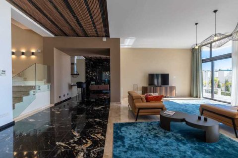 6 dormitorios Villa en Agios Tychonas, Cyprus No. 42715 4