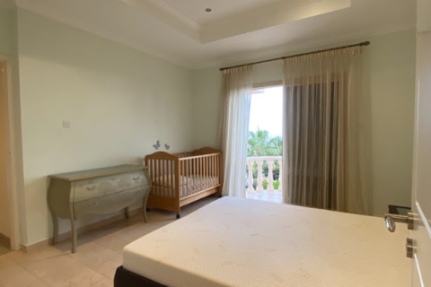 4 bedrooms Villa in Pyrgos, Cyprus No. 31676 5