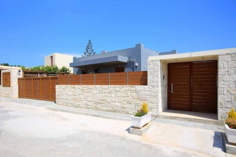 6 habitaciones Villa en Heraklion, Greece No. 109559 3