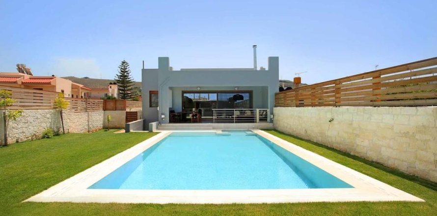 6 habitaciones Villa en Heraklion, Greece No. 109559