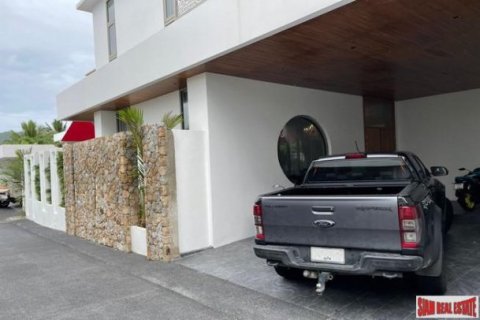 3 bedrooms Villa in Rawai, Thailand No. 96127 2