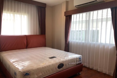 4 bedrooms Villa in Suan Luang, Thailand No. 96818 7