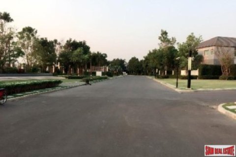 4 bedrooms Villa in Suan Luang, Thailand No. 96818 3