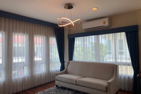 4 bedrooms Villa in Suan Luang, Thailand No. 96818 17