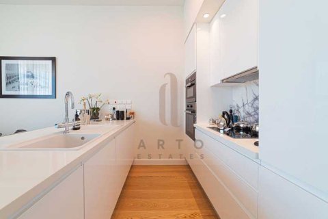 Квартира с 2 спальнями в Лимассол, Кипр №80852 3