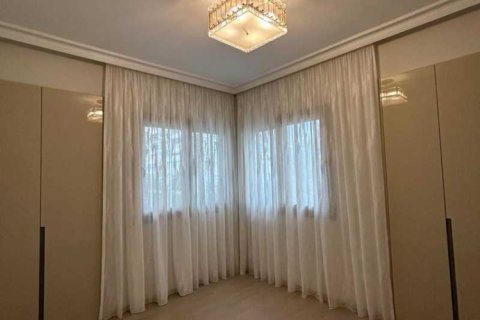 Квартира с 4 спальнями в Лимассол, Кипр №72605 11