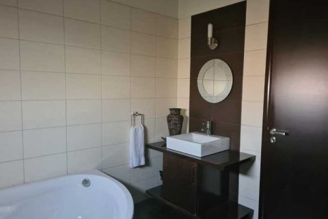 4 dormitorios House en Aradippou, Cyprus No. 82668 10