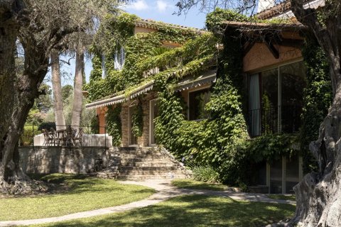 5 bedrooms Villa in Mougins, France No. 68888 8