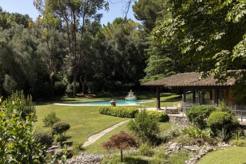 5 bedrooms Villa in Mougins, France No. 68888 6