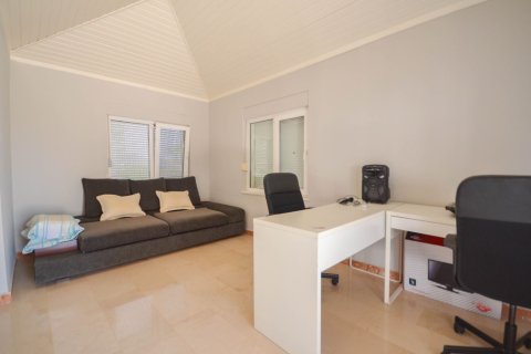 5 bedrooms Villa in Bo Ha, Vietnam No. 14556 13