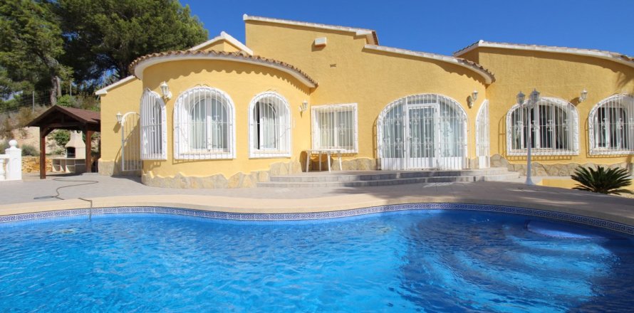 5 dormitorios Villa en Calpe, Spain No. 124416