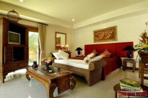 8 dormitorios Villa en Bang Tao, Thailand No. 95655 16