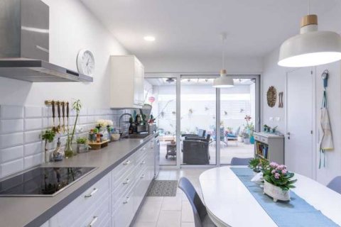 4 dormitorios House en Enkomi, Cyprus No. 63169 7