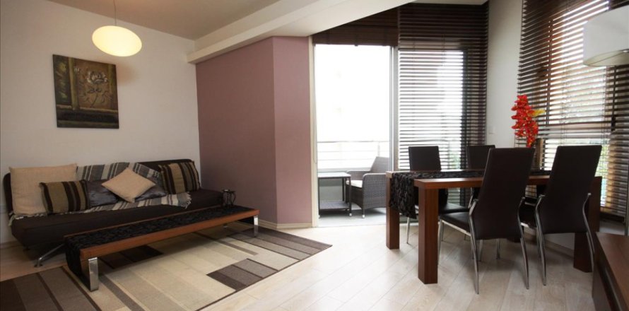 2 bedrooms Apartment in Limassol, Cyprus No. 106177
