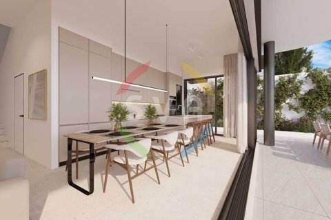 3 bedrooms Apartment in Germasogeia, Cyprus No. 82196 7