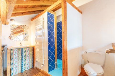 6 chambres House à Les Allues, France No. 99659 8