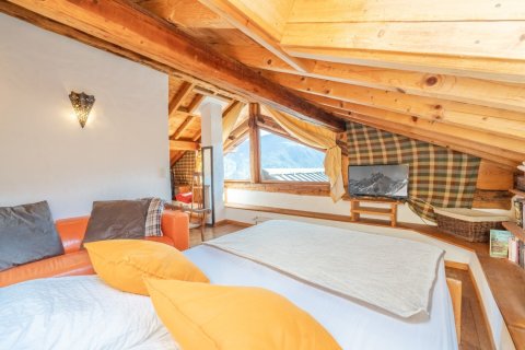 6 chambres House à Les Allues, France No. 99659 6