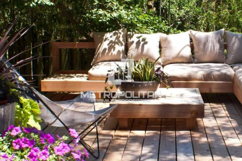 5 bedrooms Townhouse in Menyat as Serg, Vietnam No. 5657 10