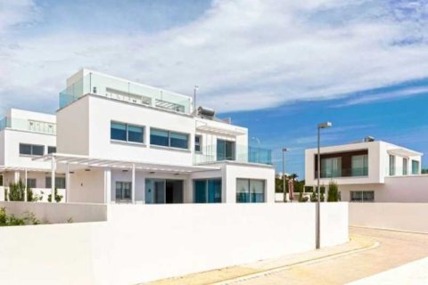 3 bedrooms Villa in Ayia Napa, Cyprus No. 77113 1