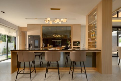 4 bedrooms House in Chiang Mai, Thailand No. 89418 7