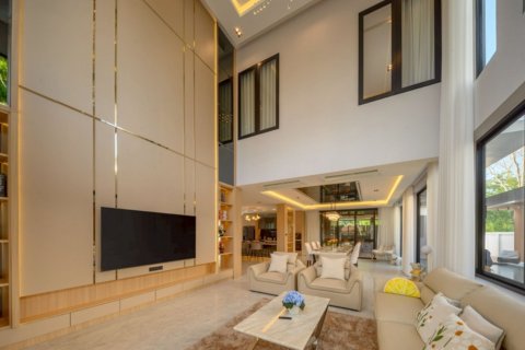 4 bedrooms House in Chiang Mai, Thailand No. 89418 5