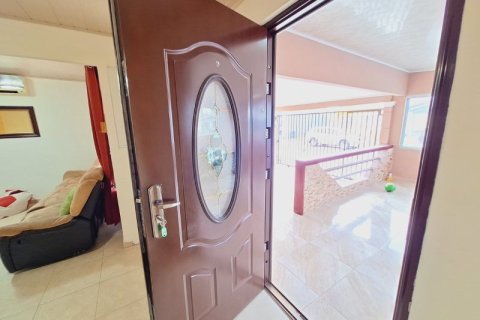 3 bedrooms House in Panama City, Panama No. 117732 5