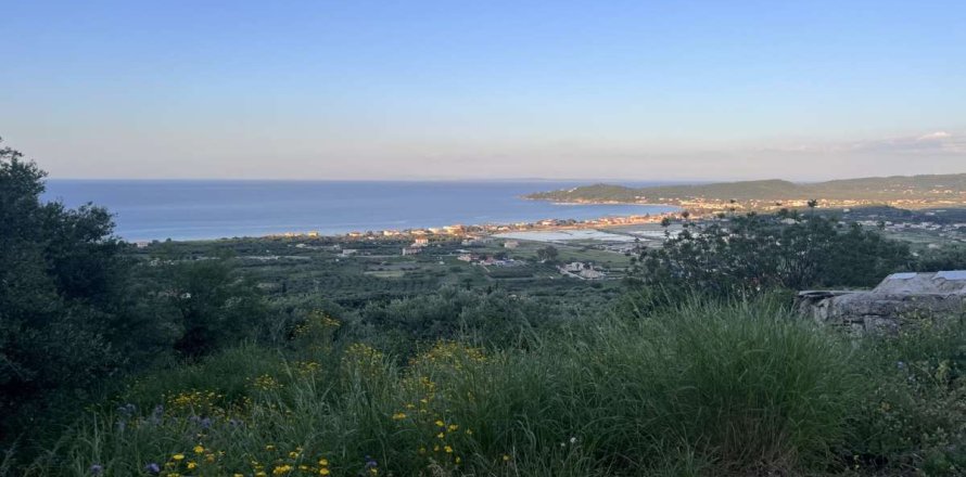 4 bedrooms House in Zakynthos, Greece No. 104860