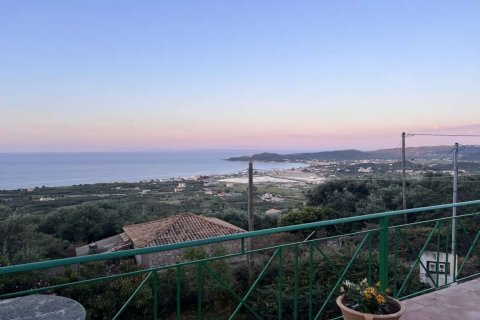 4 bedrooms House in Zakynthos, Greece No. 104860 6