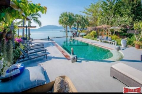 4 bedrooms Villa in Ko Samui, Thailand No. 97214 12
