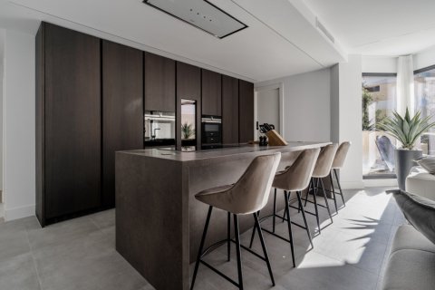 2 bedrooms Apartment in Tan Xuan, Vietnam No. 27134 23