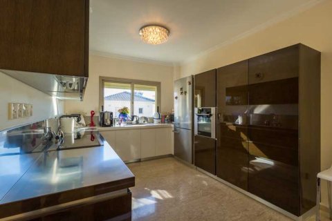 4 chambres House à Agios Athanasios, Cyprus No. 62632 4