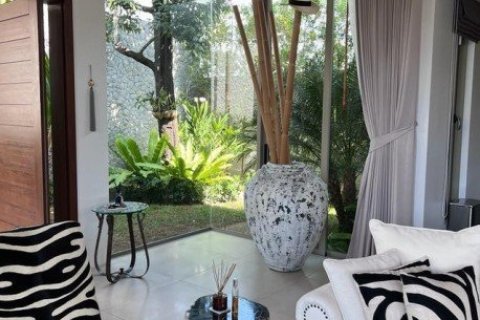 261m² Villa in Layan Beach, Thailand No. 97421 8