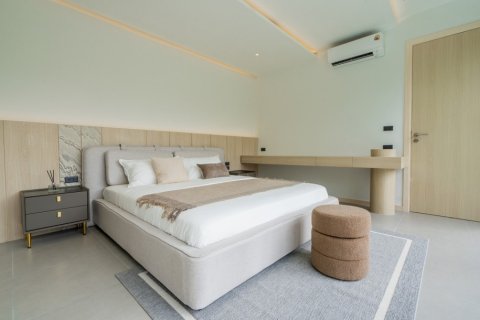 3 bedrooms Villa in Phuket, Thailand No. 97352 16