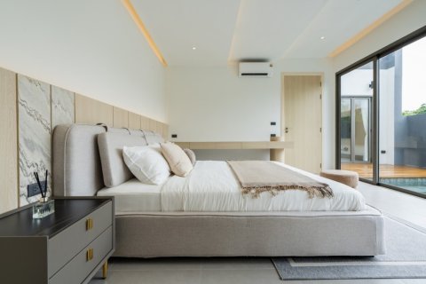3 bedrooms Villa in Phuket, Thailand No. 97352 17