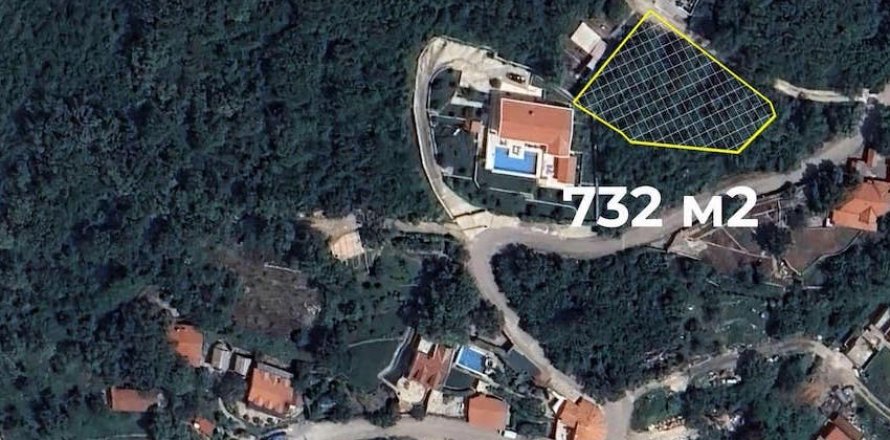 732m² Land in Budva, Montenegro No. 83674