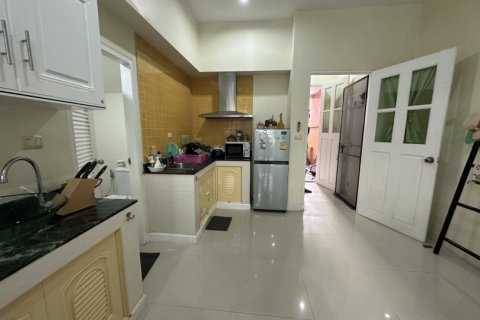 Вилла с 3 спальнями в Ката, Таиланд №97425 6