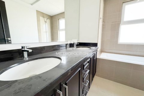 3 bedrooms Villa in Uy No, Vietnam No. 94207 12