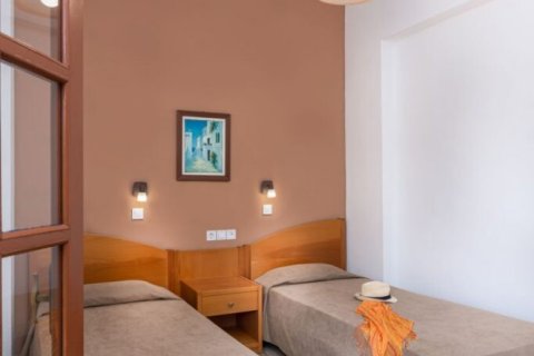 Отель, гостиница с 23 комнатами в Hersonissos, Греция №55878 21