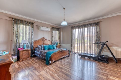 4 bedrooms Villa in Livadia, Cyprus No. 36891 16