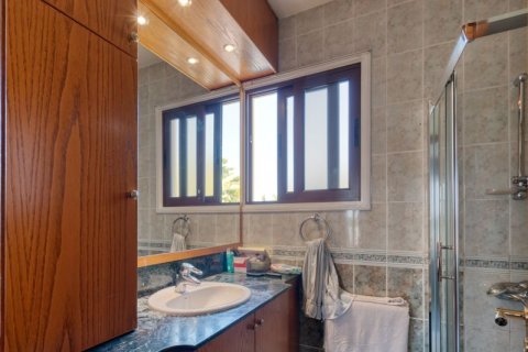 4 bedrooms Villa in Livadia, Cyprus No. 36891 18