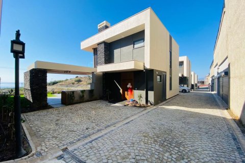 3 bedrooms Villa in Lien Chieu, Vietnam No. 14614 1