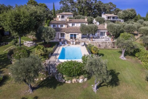 9 bedrooms Villa in Valbonne, France No. 69096 2
