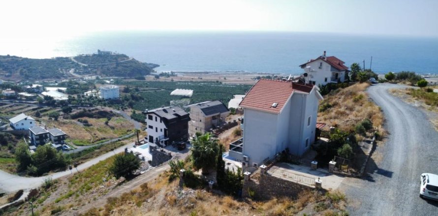 6 rooms Apartment in Gazipasa, Turkey No. 21174