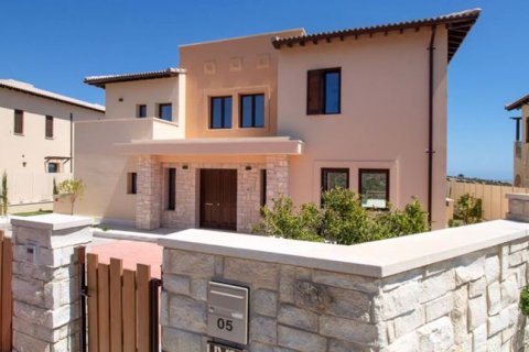 4 bedrooms Villa in Paphos, Cyprus No. 81930 22