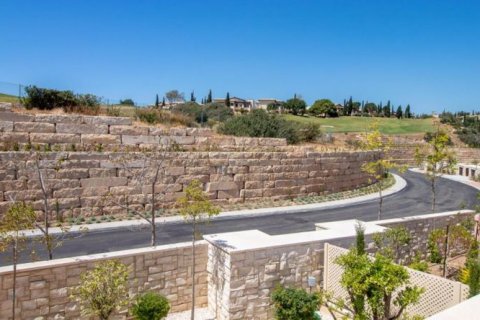 4 bedrooms Villa in Paphos, Cyprus No. 81930 21